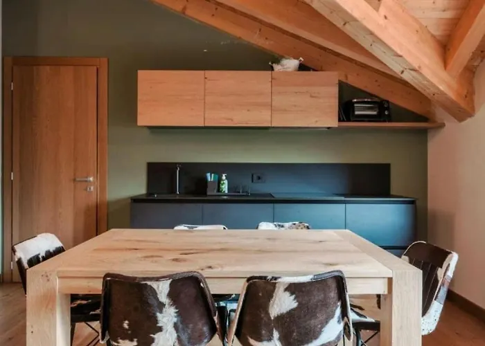 Woodpecker's Ponte Di Legno 테무